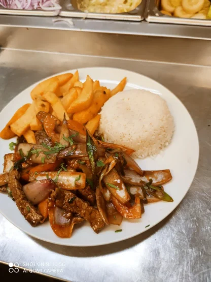 Lomo Saltado